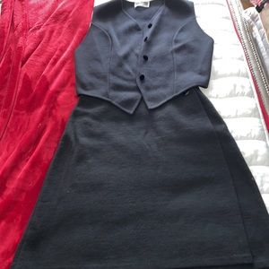 Vest & skirt set